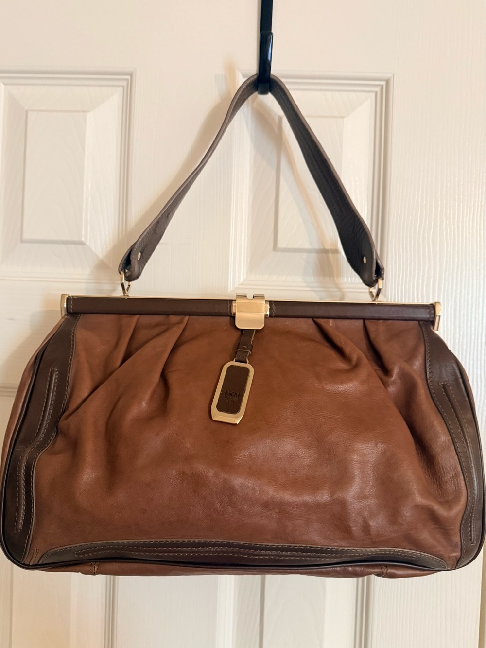 Vintage MCM Made in Italy Cognac Leather Frame Shoulder Bag Rare